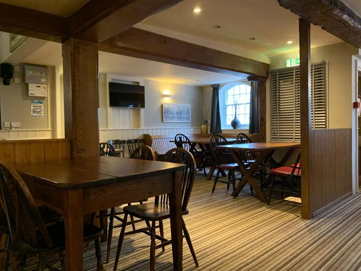 The Silverton Inn 3*,  United Kingdom